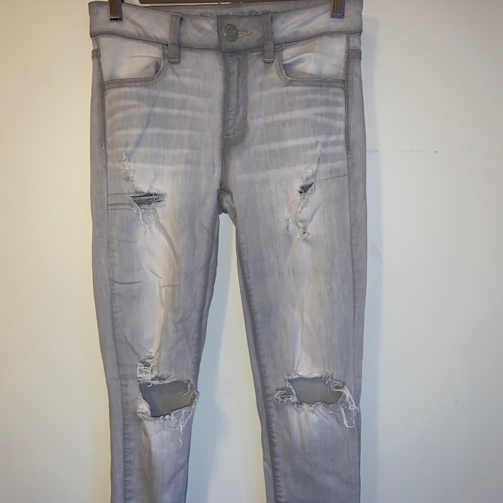 American Eagle Ripped Super-Stretch Jeans